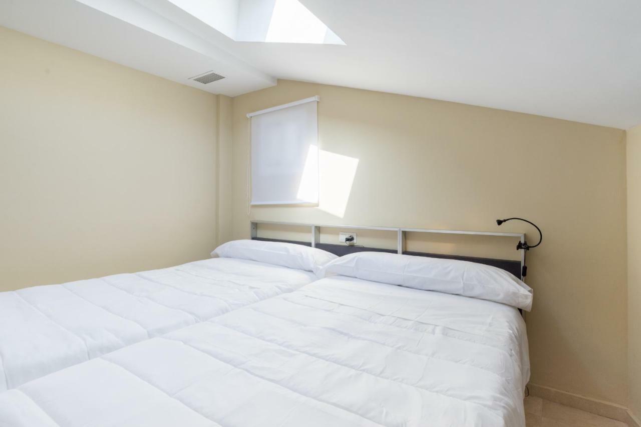 Gr3-Renovated Apt Next To Old Town With Cozy Terrace Apartment Malaga Ngoại thất bức ảnh